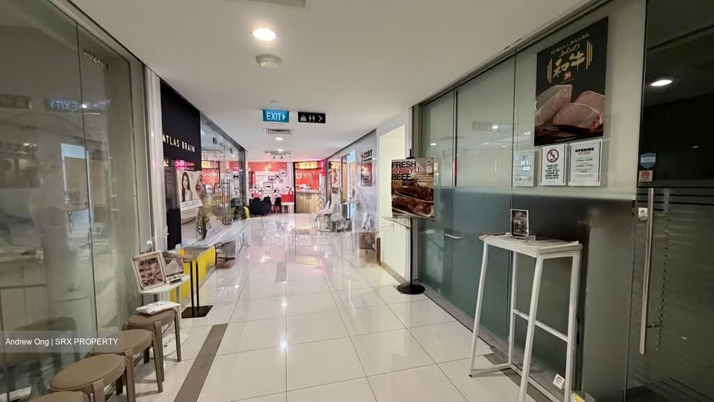 Kap (D21), Retail #579569551